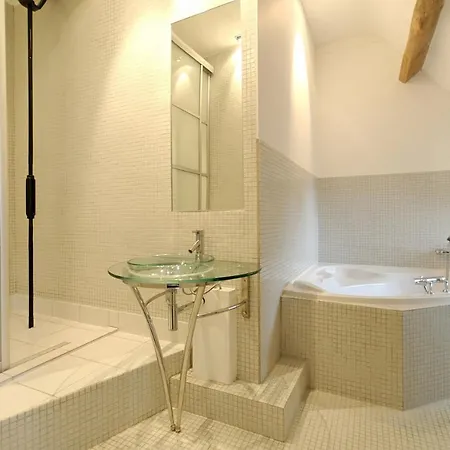 Villa Sleeps 26 Pool Air Con