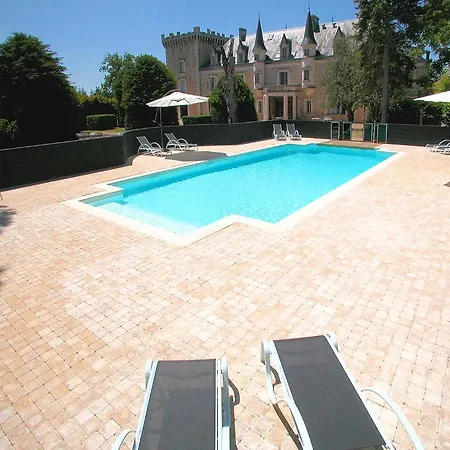 Sleeps 26 Pool Air Con *